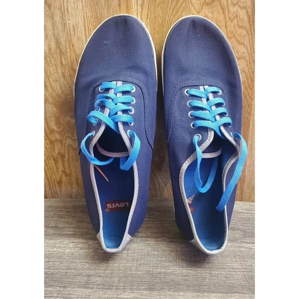 Levis levi canvas